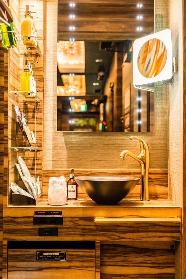 Petit Bali Forest Shinjuku SanchōMe Токіо Екстер'єр фото